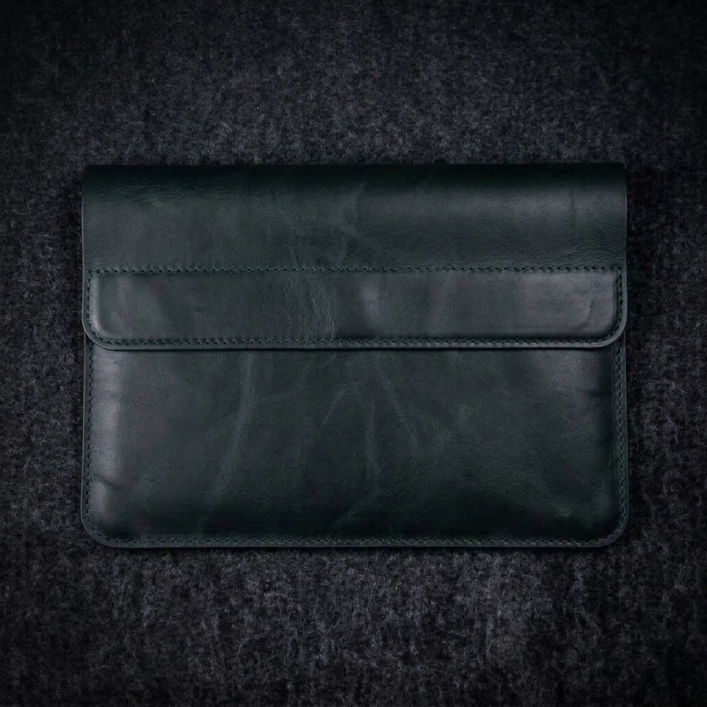 LAPTOP-CASE-GREEN