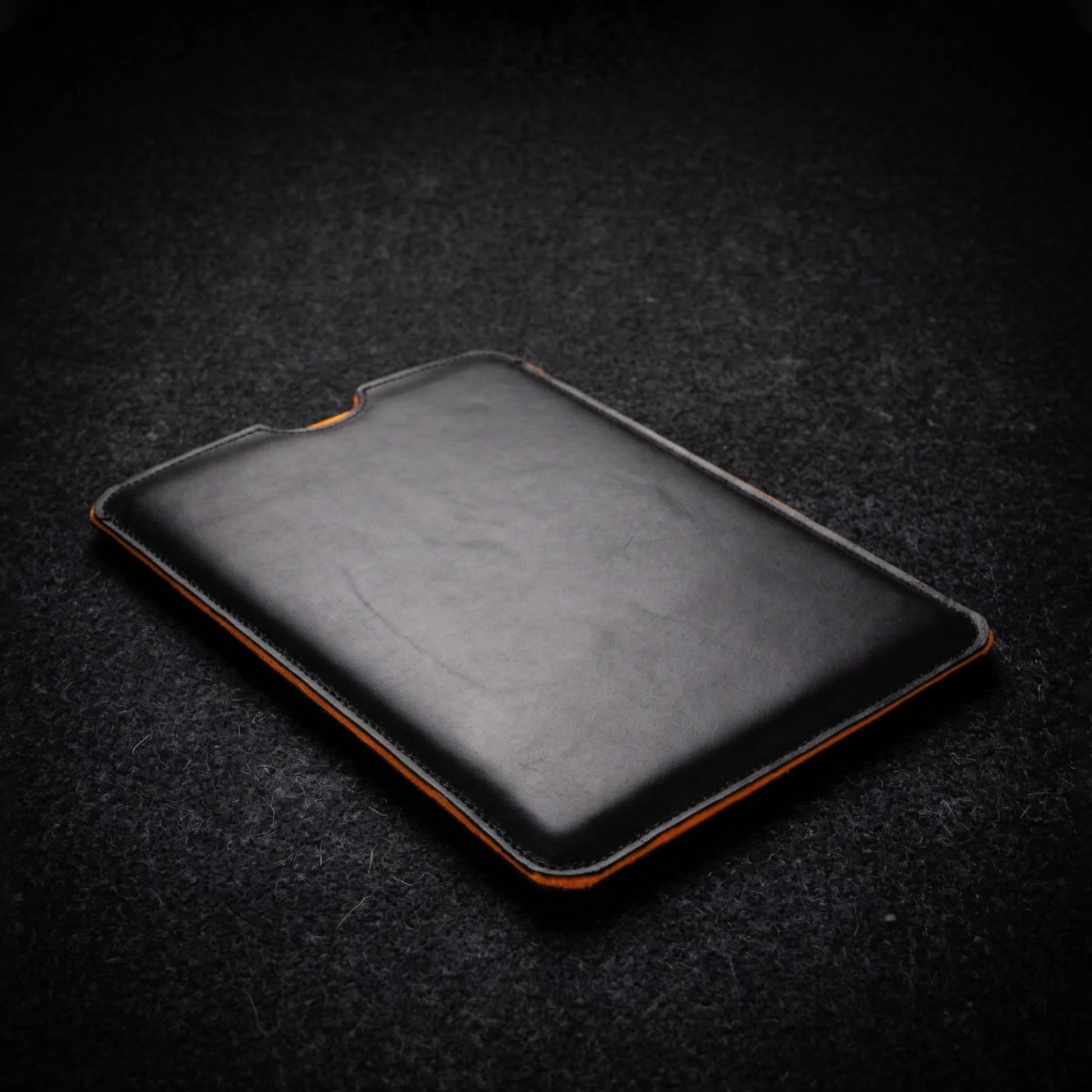LAPTOP-SLEEVE-BLACK-000