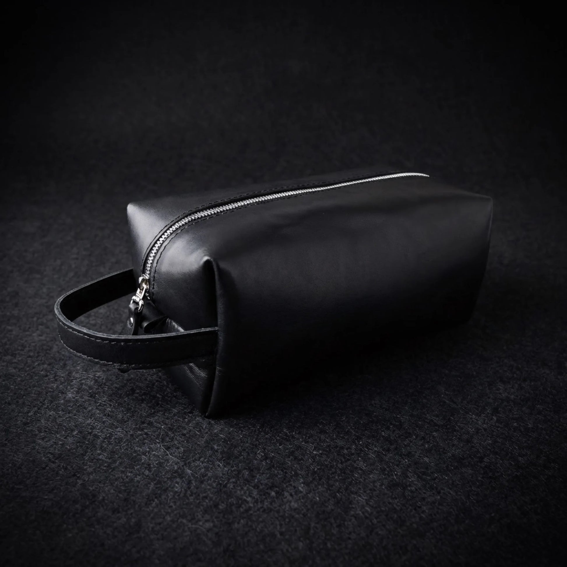 DOPP-KIT-BLACK-004