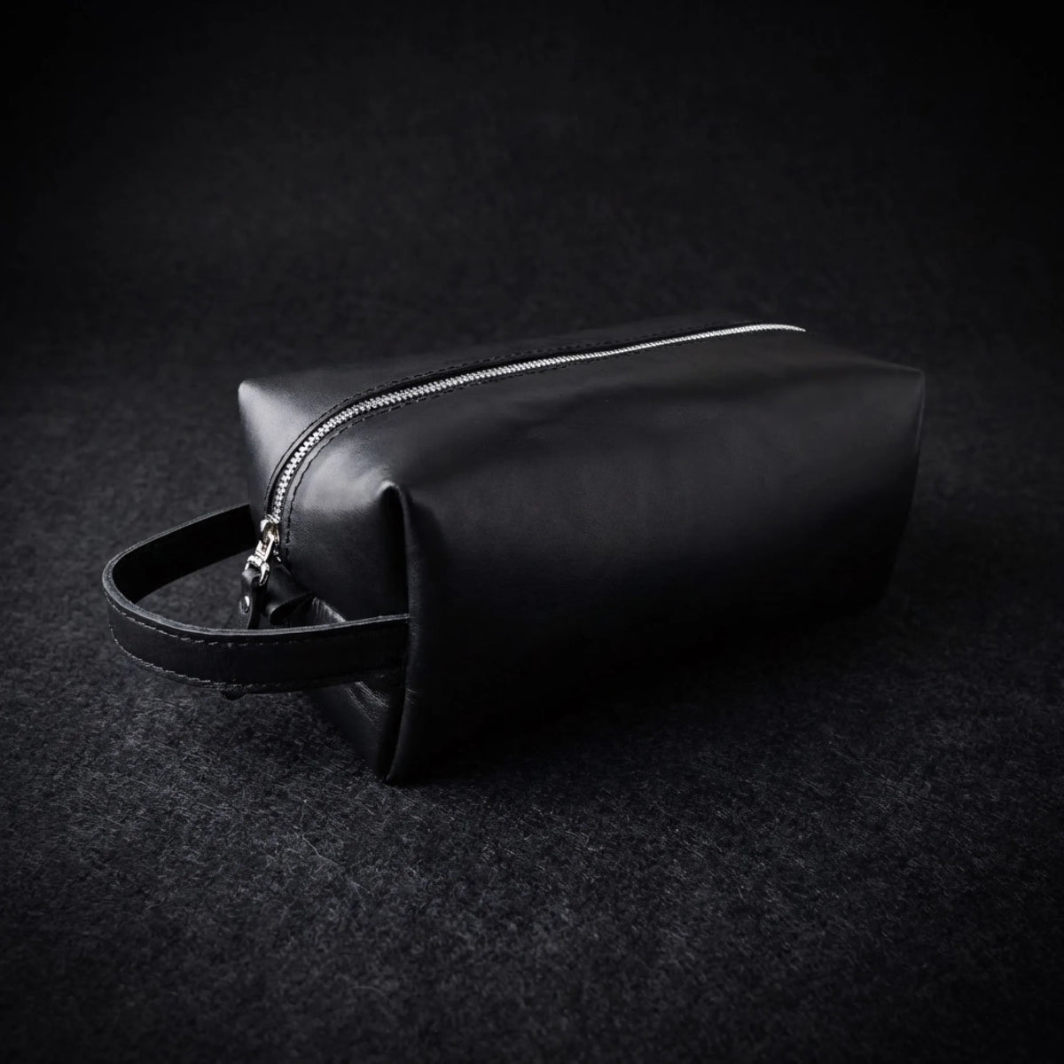 DOPP-KIT-BLACK-004