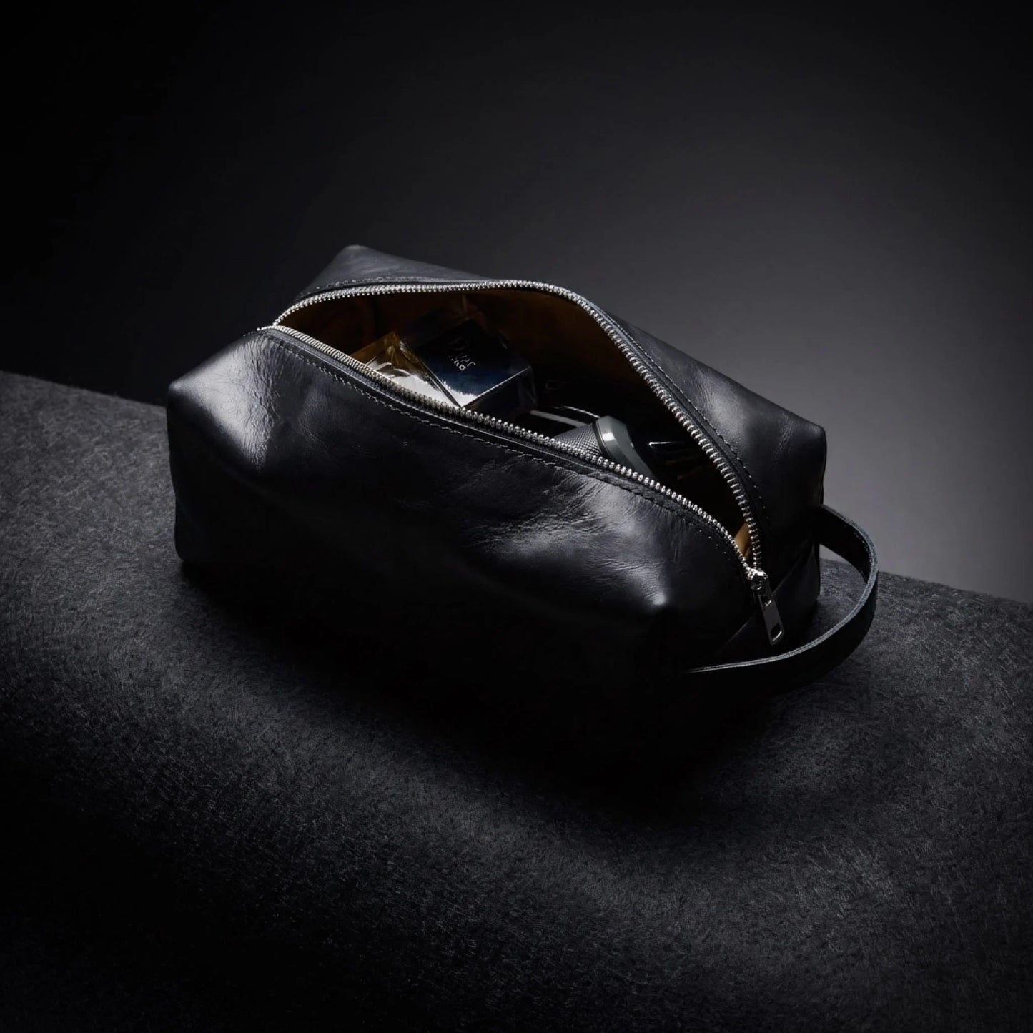 DOPP-KIT-BLACK-007