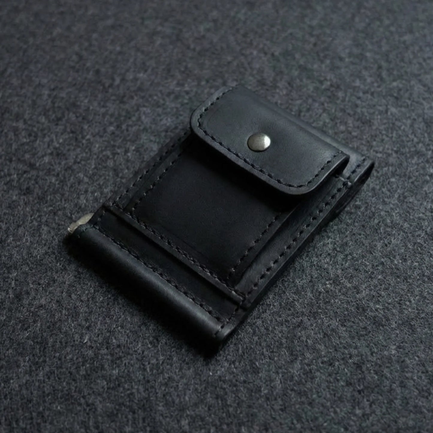 WALLET-CLIPSE-BACK-SIDE-BLACK